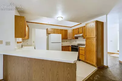 2170 Heatherdale Drive, Colorado Springs, CO 80915 - Photo 11