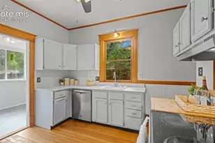3039 W Bijou St, Colorado Springs, CO 80904 - Photo 15