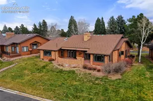 1536 Smoochers Cir, Colorado Springs, CO 80904 - Photo 35