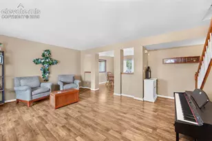 7325 Sue Ln, Colorado Springs, CO 80925 - Photo 7