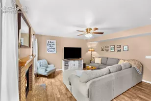 7325 Sue Ln, Colorado Springs, CO 80925 - Photo 11