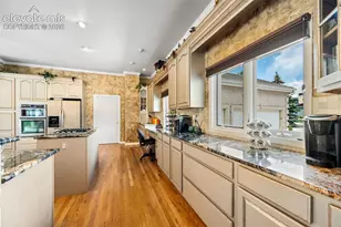 3925 Hill Cir, Colorado Springs, CO 80904 - Photo 13