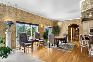 3925 Hill Cir, Colorado Springs, CO 80904 - Photo 15