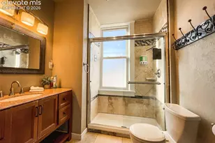 214 N 20th St, Colorado Springs, CO 80904 - Photo 31