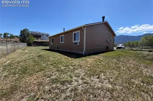 1985 Tanager Way, Colorado Springs, CO 80906 - Photo 3