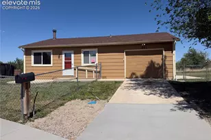 1985 Tanager Way, Colorado Springs, CO 80906 - Photo 1