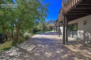 305 Hidden Creek Dr, Colorado Springs, CO 80906 - Photo 5