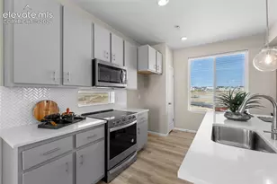 9337 Twin Sisters Dr, Colorado Springs, CO 80927 - Photo 15