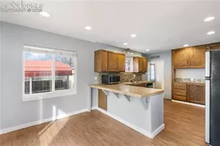 908 1/2 Bennett Ave, Colorado Springs, CO 80909 - Photo 13