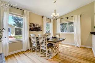 1610 W Pikes Peak Ave, Colorado Springs, CO 80904 - Photo 13