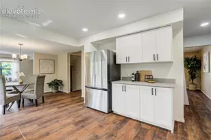322 W Cheyenne Mountain Blvd, Colorado Springs, CO 80906 - Photo 9