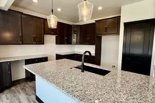 9063 Peaceful Valley Rd, Colorado Springs, CO 80925 - Photo 5