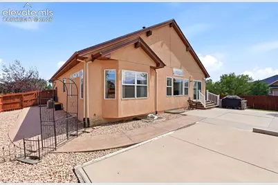 9896 Kings Canyon Drive, Peyton, CO 80831 - Photo 37