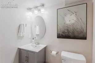530 N 17th St, Colorado Springs, CO 80904 - Photo 35