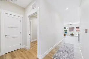 1318 Tierra Berienda Na, Pueblo, CO 81008 - Photo 11