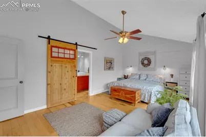 4452 Sentinel Rock, Larkspur, CO 80118 - Photo 21