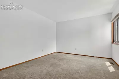 102 Creekside Lane, Colorado Springs, CO 80906 - Photo 25