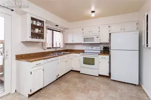 3808 Oro Blanco Dr, Colorado Springs, CO 80917 - Photo 15