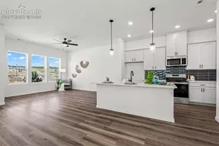 6731 Knapp Dr, Colorado Springs, CO 80924 - Photo 7