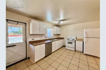 1304 E Pikes Peak Avenue, Colorado Springs, CO 80909 - Photo 7