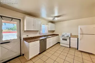 1304 E Pikes Peak Ave, Colorado Springs, CO 80909 - Photo 7