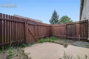 4325 Hunting Meadows Cir, Colorado Springs, CO 80916 - Photo 31