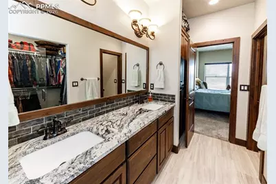 1922 Sunshine Peak Drive, Loveland, CO 80538 - Photo 27
