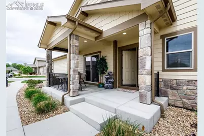 1922 Sunshine Peak Drive, Loveland, CO 80538 - Photo 5