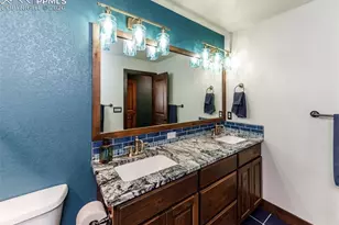 1922 Sunshine Peak Dr, Loveland, CO 80538 - Photo 39