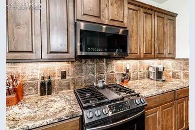 1922 Sunshine Peak Drive, Loveland, CO 80538 - Photo 19