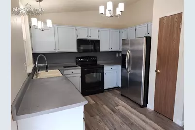 4325 Clare Court, Colorado Springs, CO 80916 - Photo 7