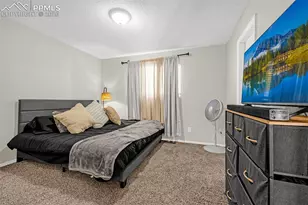 3150 Bridgewater Dr, Colorado Springs, CO 80916 - Photo 9