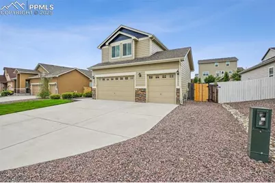 7504 Bonterra Lane, Colorado Springs, CO 80925 - Photo 3