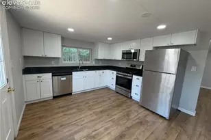 1915 E Kiowa St, Colorado Springs, CO 80909 - Photo 9