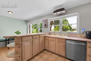 1317 Alexander Cir, Pueblo, CO 81001 - Photo 7