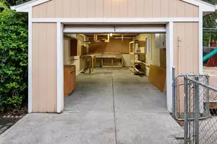 2011 Tesla Dr, Colorado Springs, CO 80909 - Photo 33