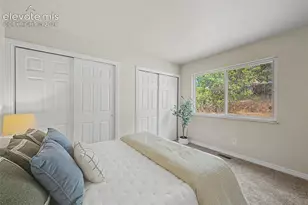 3760 Catalpa Dr, Colorado Springs, CO 80907 - Photo 9