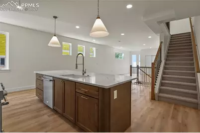 726 E Platte Avenue, Colorado Springs, CO 80903 - Photo 9