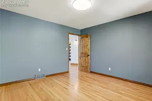17 Pine Rd, Colorado Springs, CO 80906 - Photo 29