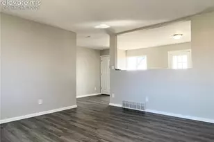 907 W Madison St, Colorado Springs, CO 80907 - Photo 5