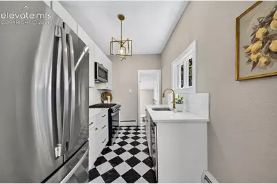211 E Jefferson Street, Colorado Springs, CO 80907 - Photo 17