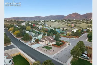 6120 Moorfield Avenue, Colorado Springs, CO 80919 - Photo 47