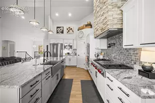 1075 Peaceful Ct, Pueblo, CO 81006 - Photo 9
