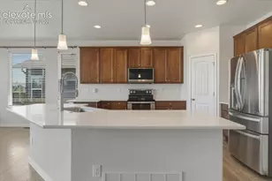 7219 Issaquah Dr, Colorado Springs, CO 80923 - Photo 9