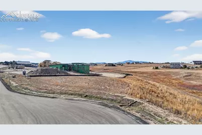 15690 Fox Creek Lane, Colorado Springs, CO 80908 - Photo 3