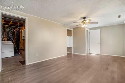414 Maplewood Drive, Colorado Springs, CO 80907 - Photo 13