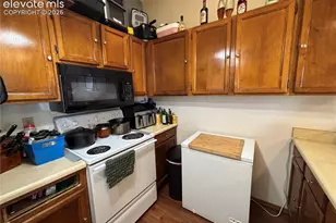 2362 Lexington Village Ln, Colorado Springs, CO 80916 - Photo 11