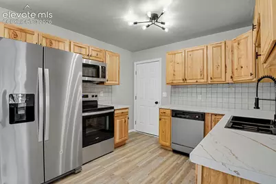 256 S Murray Boulevard, Colorado Springs, CO 80916 - Photo 9