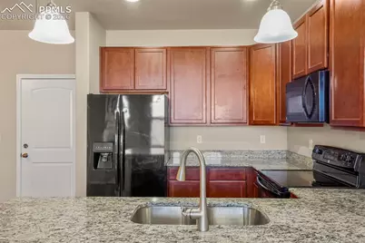 5318 Prominence Point, Colorado Springs, CO 80923 - Photo 7