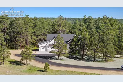 10697 Alamar Way, Colorado Springs, CO 80908 - Photo 3